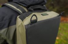 Korum Batoh Transition Hydro Pack 45 l (9)