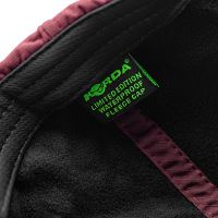 Korda Kšiltovka LE Fleece Waterproof Cap Burgundy (1)