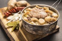 Adventure Menu Vepřové Žebírko S Bramborem (1)