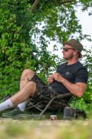 Korda Klobouk Stalking Bucket Hat Dark Kamo (3)