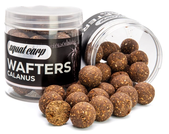 Levně Squat carp vyvážené boilies wafters calanus - 150 g 20 mm
