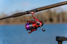 Benzar Mix Naviják Method Feeder 6500 (2)