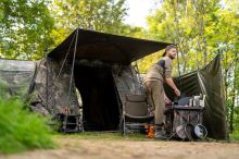 Nash Plachta Bank Life Windbreak Camo (2)