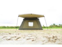 Avid Carp Přehoz Screen House 4D Peaked Skull Cap (3)