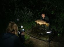 RidgeMonkey Držák Na Světlo Camera Accessory Bracket (5)