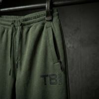 TB Baits Tepláky Green (2)