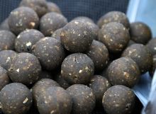 Mivardi Boilies Rapid Excellent Monster Crab (4)