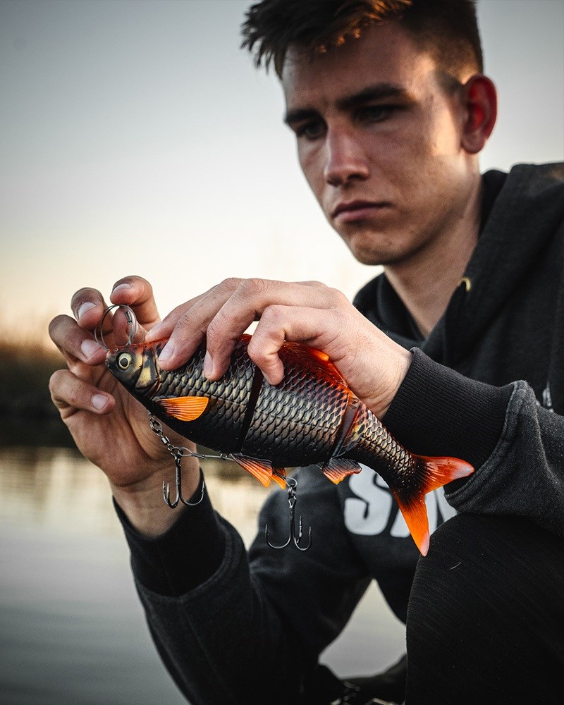 Savage Gear Gumová Nástraha 3D Line Thru Roach Slow Sinking Blue Roach (3)