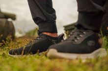 One More Cast Kalhoty Date Knight Lightweight Trousers (6)