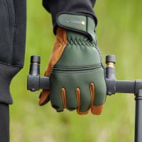 Prologic Rukavice Neoprene Grip Glove Green Black (4)