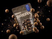 Delphin Boilies BreaX MonstaFISH Monster Krab Tuňák 300 g (1)