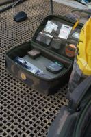 Solar Pouzdro Na Vybavení Worldwide Tackle Station (1)
