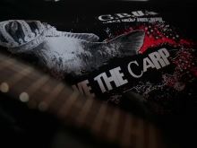 G.B.U. Tričko God Save The Carp Černé (2)