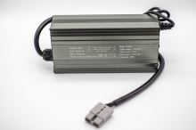 Voltacase Nabíječka 12V 30A (3)