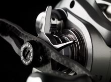 Savage Gear Multiplikátor SG10 250 BC RH 9+1 BB (2ARB+2JAP) 8.1:1 (3)