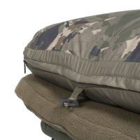 Nash Polštář Indulgence Pillow Camo Standard (1)