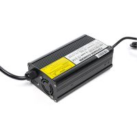 Nabíječka Pro LiFePo4 Baterie 14,6V 20A (3)