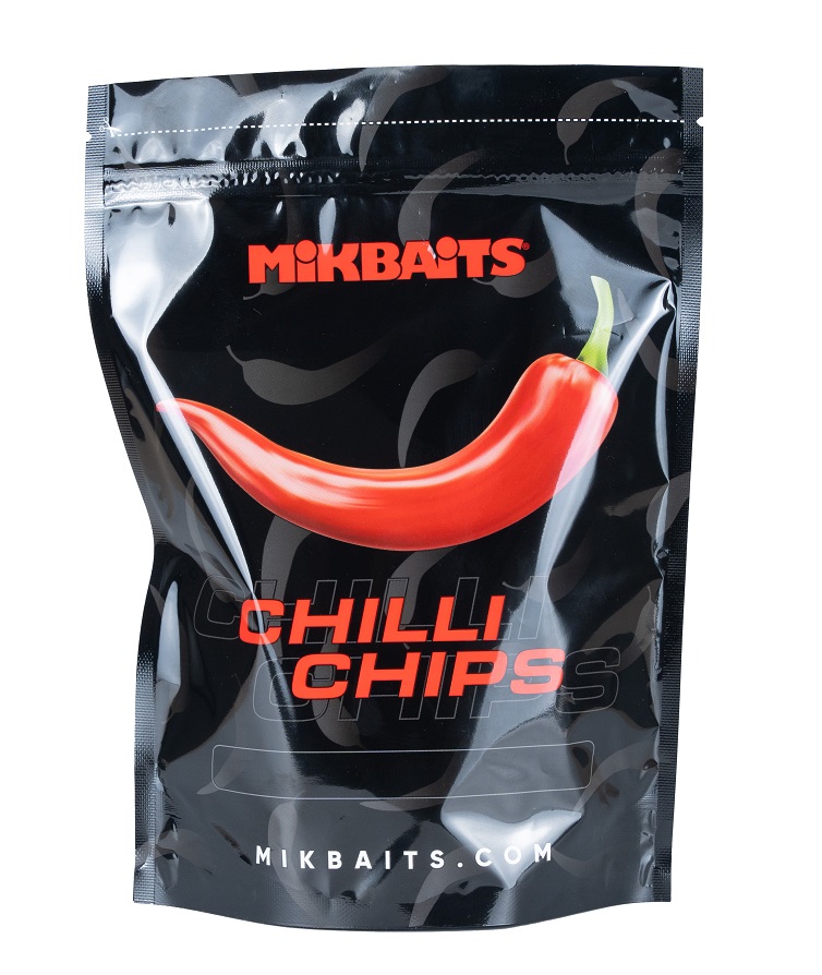 Levně Mikbaits boilie chilli chips chilli jahoda - 300 g 30 mm