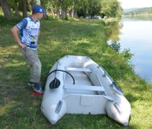 Sportex Nafukovací Čluny SHELF 230F Lamelová Podlaha s Úchyty FASTEN Šedý 2x Lavička (10)