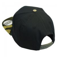 Vass Kšiltovka Snapback Black With Camo Peak (1)