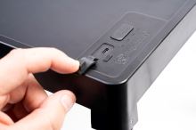 RidgeMonkey Stolek S Powerbankou Vault Tech Table 9500 maH (2)