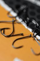 Preston Inovations Háčky Natural N-30 Eyed (4)