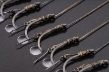 Korum Návazec Power Braid Spiked Method Hair Rigs 15 lb Barbed  10 cm 8 ks (3)