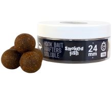 The One Vyvážené Boile Hook Bait Wafters Soluble Black Uzená Ryba (1)