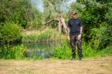 Korda Kalhoty Original Kombats Dark Kamo (2)