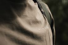 Korda Tričko s Dlouhým Rukávem Mindset Minimal LS Tee Dark Olive (2)
