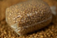 Sticky Baits Pelety Manilla (1)