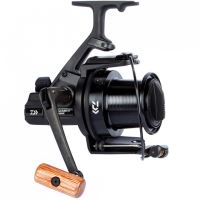 Daiwa Naviják Tournament S 5000 Black (1)