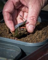 Matrix Krmítko Plastic Open Ended Feeder M (18)