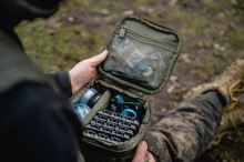 Nash Pouzdro Subterfuge Tackle Pouch Large (2)