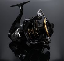 Daiwa Naviják 23 Caldia SW 4000D-CXH (4)