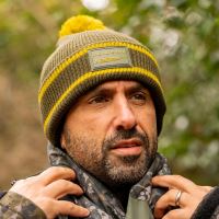 One More Cast Čepice The Mustardo Bobble Hat (2)