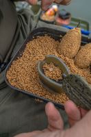 Korum Krmítko Camo Method Small (13)