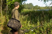 Korda Taška Compac Cube Carryall Dark Kamo (3)