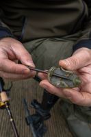 Korum Krmítko Camo Method Small (11)