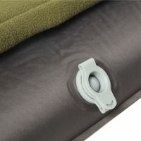 Giants Fishing Lehátko Luxury Air Bedchair 8 Leg (7)