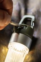 One More Cast Světlo na Lahev The BottleJob Rechargable Lantern And Bottle Lid (13)