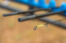 Preston Innovations Prut Monster Xtreme Distance Feeder 3,6 m 150 g (8)