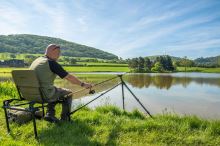 Korum Rameno Tripod Feeder Arm (2)