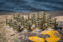 Matrix Krmítko Plastové Spodní Zátěž X-Small (13)