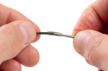 Fox Navlékač Edges Tubing Threader (1)