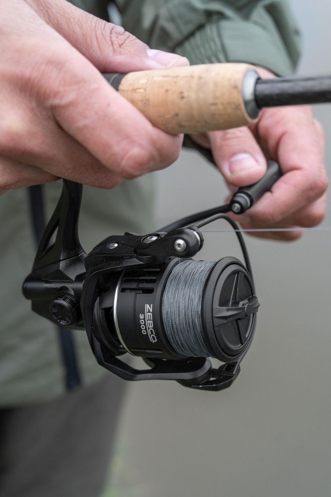 Zebco Naviják Loaded Spin Reel 3000 FD 0,18 mm PE (2)
