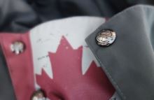 HOTSPOT DESIGN Bunda Piker Canada (5)