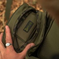 Avid Carp Pouzdro RVS Accessory Pouch (6)