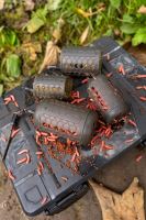 Korum Krmítko Combi Feeder Large (2)