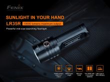 Fenix Nabíjecí LED Svítilna LR35R (14)